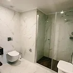 Apartment Grand Sapphire Hotel, Casino & Deluxe Residential