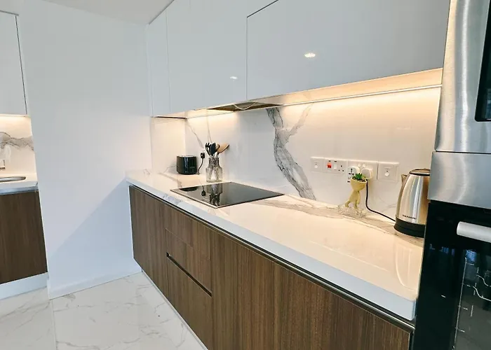 Grand Sapphire Hotel, Casino & Deluxe Residential