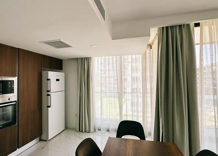 Grand Sapphire Hotel, Casino & Deluxe Residential 公寓